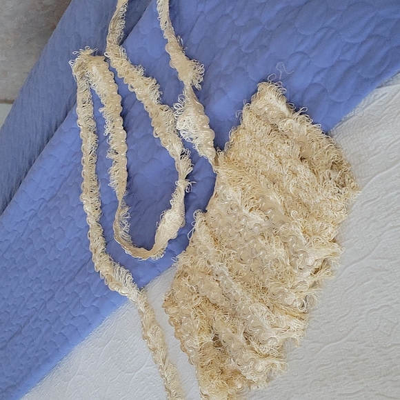 Vintage Ecru Cream Fringe Trim - Picture 5 of 8